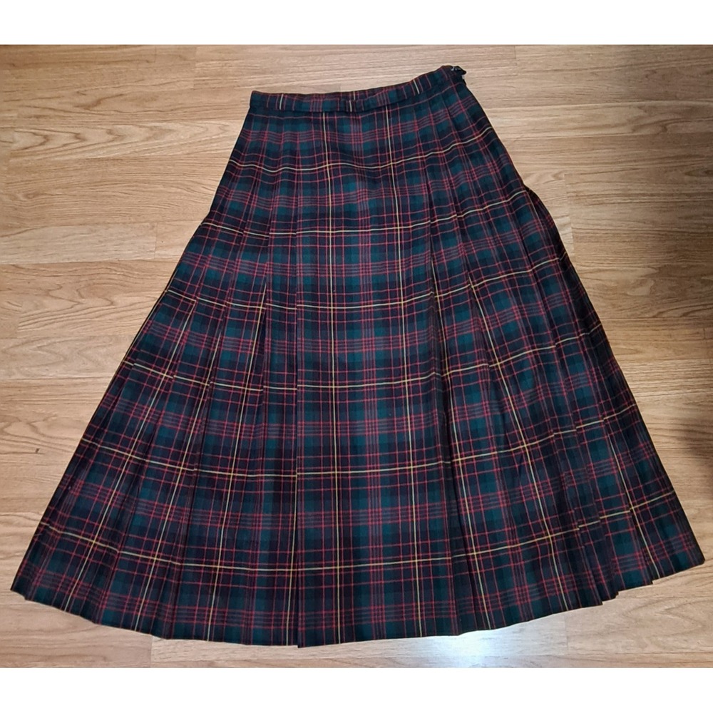 VTG Pendleton Sz 10  Virgin Wool Plaid Pleated A Line Skirt Preppy Old Money